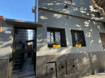 PH · 63m² · 4 Ambientes · Venta PH 4 Amb Lugano Doble Terraza a Refaccionar