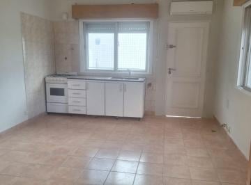 Departamento · 34m² · 2 Ambientes · Alquiler – 2 Ambientes con Terraza de Uso Exclusivo – San Isidro *sin Expensas