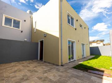 PH · 71m² · 3 Ambientes · 1 Cochera · Alquiler Duplex 3 Ambientes Los Pinares a Estrenar