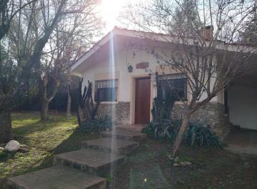 Casa · 750m² · 4 Ambientes · 1 Cochera · Casa en Venta en Villa Pan de Azucar con 750 m de Terreno (Cosquin)