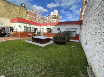 Casa de 4 ambientes, Esteban Echeverría · Venta! Casa Centro de Monte Grande!