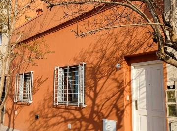 PH · 156m² · 7 Ambientes · PH con Tres Departamentos Oportunidad en Barracas