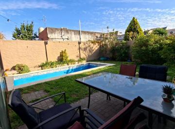 PH · 76m² · 4 Ambientes · 2 Cocheras · Venta PH 4 Ambientes El Palomar Jardin Pileta