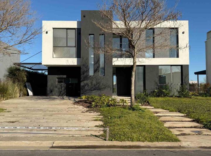 Casas en venta — RealXpertAI