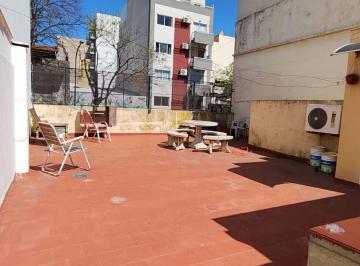 Casa · 166m² · 4 Ambientes · 1 Cochera · Casa a Refaccionar Villa Urquiza Venta
