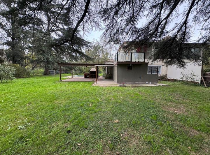 Casa · 150m² · 5 Ambientes · 1 Cochera