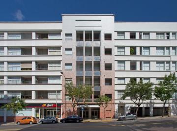 Departamento · 176m² · 4 Ambientes · 1 Cochera · Unico!oportunidad! Increible Dúplex 5amb C/ Dep y Coch Moca