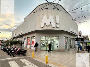 Local comercial · 822m² · Espectacular Local en Alquiler y Venta Paso de Los Libres