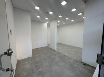 TIS-TIS-10_2 · Local de 50 m² a m de Fragueiro, Alta Córdoba - Alquiler