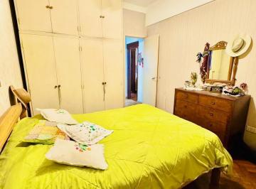 PH · 81m² · 3 Ambientes · PH en Flores Norte