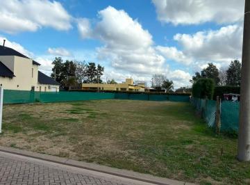 Terreno · 757m² · Venta Lote Barrio Privado La Antonella Zavalla