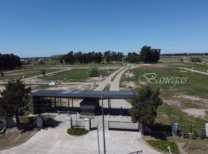 Terreno · 613m²