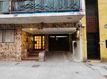 Garage · 12m² · Venta Cochera Cub. en Villa Crespo Exc. Acceso!