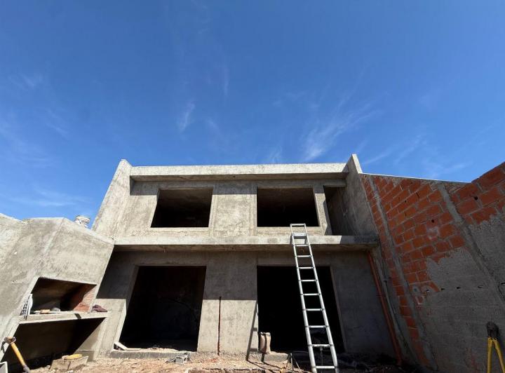 Departamento · 200m² · 3 Ambientes · 3 Cocheras
