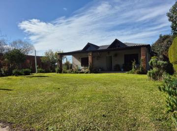 Casa de 5 ambientes, Cañuelas · Casa con Gran Parque en Villa Adriana - Cañuelas - a m de La Dolfina Club de Polo