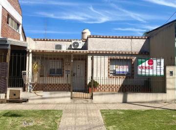 ZUN-ZUN-1866_2 · Casa 4 Ambientes. | Maipu Al 100