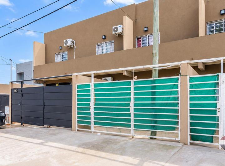 Casa · 60m² · 3 Ambientes · 1 Cochera