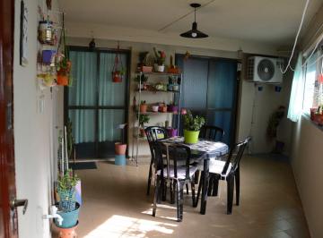 Departamento · 93m² · 5 Ambientes · Venta - Dpto - 5 Amb - Villa Lugano - Muy Luminoso