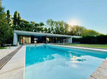Casa de 5 ambientes, Plottier · Dueño Directo | Casa en Finca Laguna Blanca – 1.250 m² de Terreno, Pileta y Quin