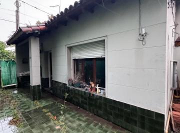 Casa · 150m² · 5 Ambientes · 2 Cocheras · Casa a Refaccionar - Oportunidad