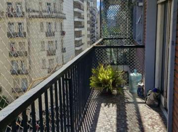 Departamento de 2 ambientes, Monserrat · Alquiler 2 Ambientes Al Frente con Balcon en Monserrat