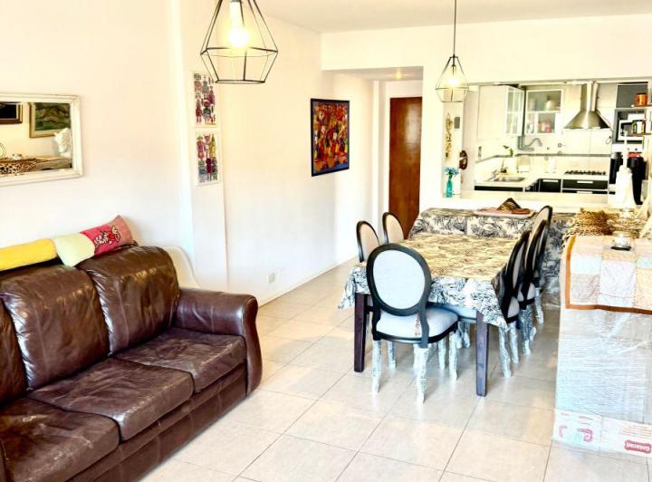 Departamento · 100m² · 4 Ambientes · 1 Cochera