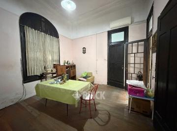 PH · 3 Ambientes · PH S/expensas en Yrigoyen Al 3500 - Entr Indep Frente Patio Todo Sol Doble Altura