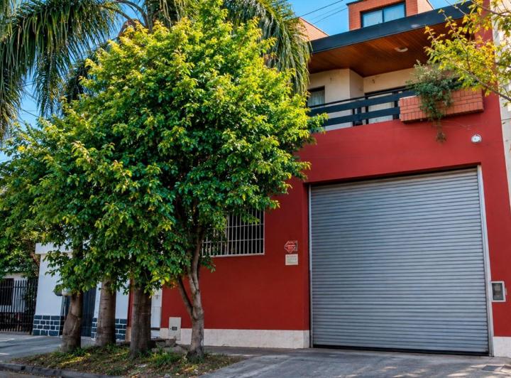 Casa · 740m² · 5 Ambientes