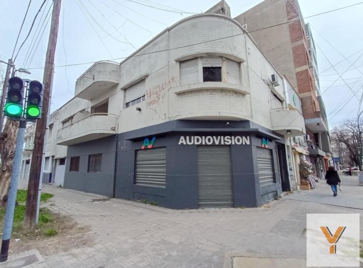 Local comercial · 166m² · 9 Ambientes