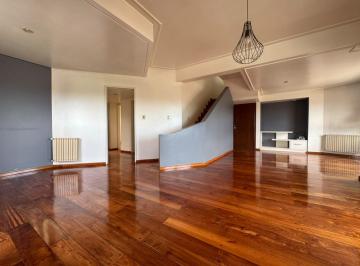 Departamento · 141m² · 5 Ambientes · 1 Cochera · Departamento Tipo Duplex, en Venta, Neuquen Capital