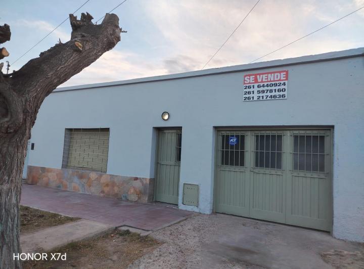 Casa · 150m² · 3 Ambientes · 1 Cochera