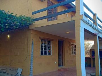Casa · 130m² · 3 Ambientes · 1 Cochera · Venta Casa 2 Dormi. Valle de Anisacate Córdoba