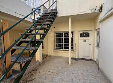 PH · 90m² · 5 Ambientes · 2 Cocheras · Venta PH a Refaccionar en Moron C Cocheras Patio y Terraza