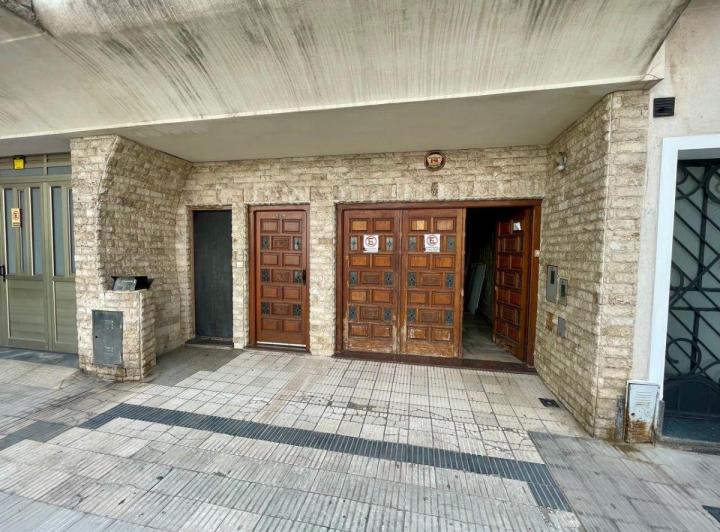 Depósito · 160m² · 5 Ambientes