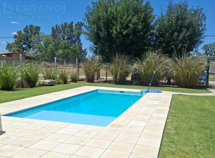 Casa · 113m² · 3 Ambientes · 3 Cocheras