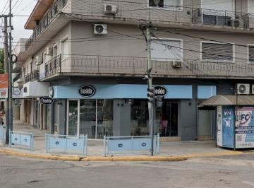 Local comercial · 90m² · Local en Alquiler