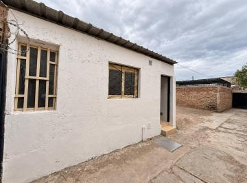 Casa de 1 ambiente, Buena Nueva · Casa Interna de 2 Dorm. con Patio Propio en Buena Nueva