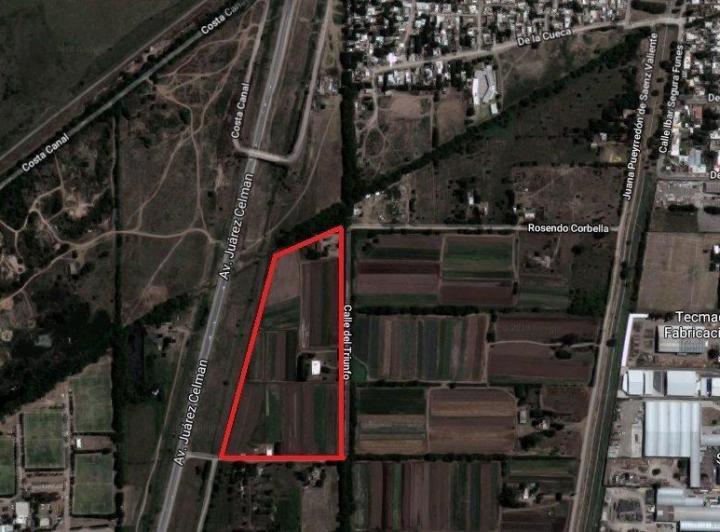 Terreno · 285m² · 38 Cocheras