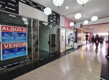 Local comercial · 61m² · Local - Peatonal - Galería General Paz