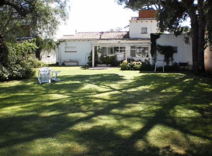 Terreno · 225m² · 38 Cocheras