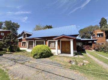 Casa · 330m² · Casa en Venta Country El Casco.