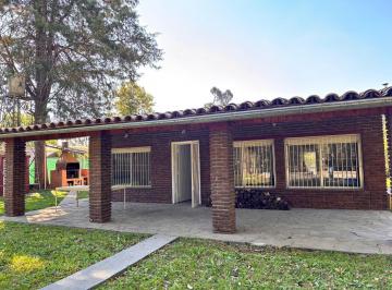 Casa · 80m² · 4 Ambientes · Casa de 4 Ambientes con Piscina en Venta en Barrio Parque Sakura, Exaltacion de La Cruz