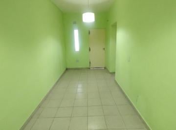 Casa · 3 Ambientes · Casa Tres Ambientes con Patio Berazategui Oeste