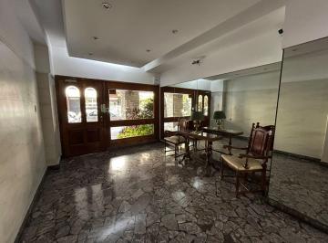 Departamento · 42m² · 2 Ambientes · Venta Departamento 2 Ambientes Impecable Dos Patios Reciclado a Nuevo Villa del Parque