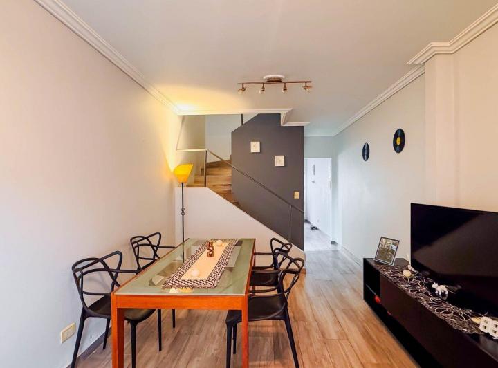 Casa · 71m² · 4 Ambientes · 1 Cochera