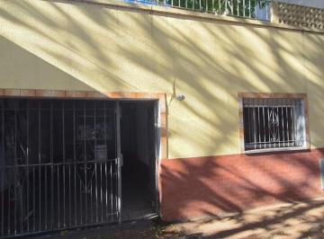Casa · 81m² · 4 Ambientes · 1 Cochera · Venta | Casa en Lote Propio | 4 Ambientes |c/ Patio y Cochera | Apto Crédito