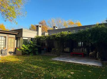 rs:iza72io10l8khuqaenxe0f8i · Venta Casa Barrio Cerrado La Arboleda Maschwitz Jardin Pileta