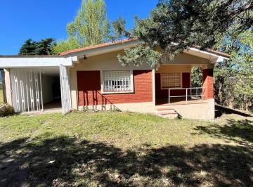 Casa · 99m² · 3 Ambientes · 2 Cocheras · Venta de Casa en La Granja