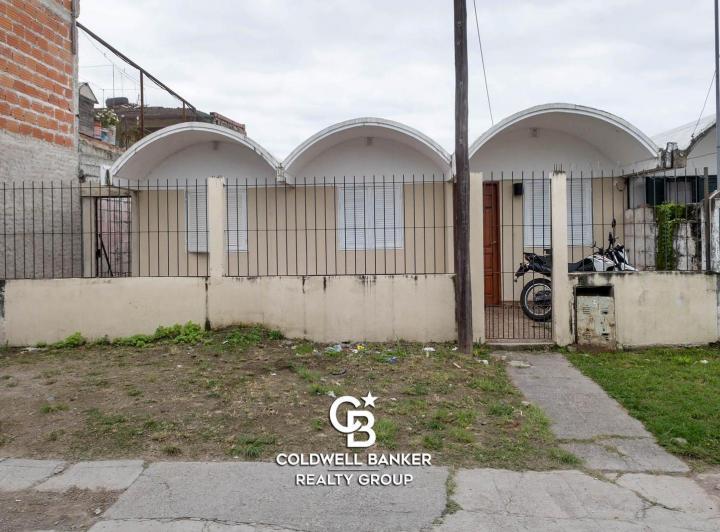 Casa · 77m² · 5 Ambientes