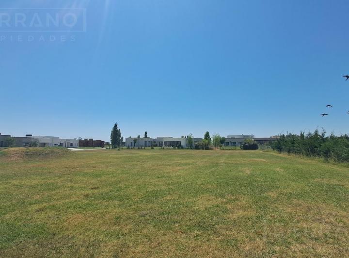 Terreno · 2288m²